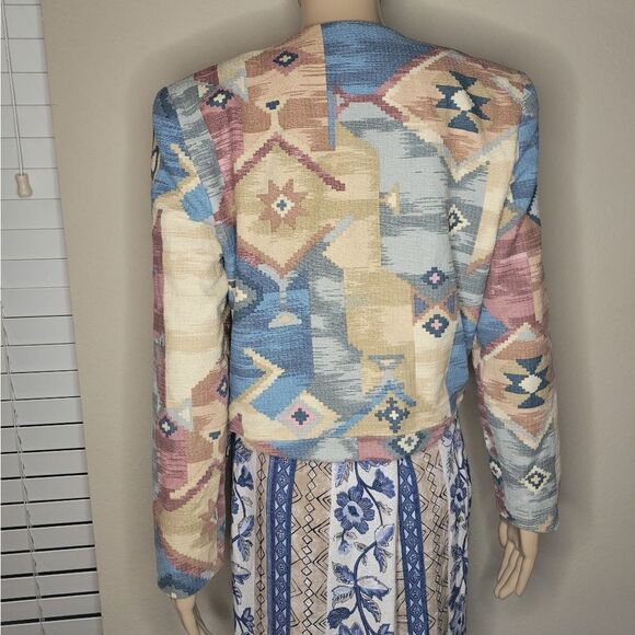 Vintage Wraps Collection abstract Southwestern Lined Blazer  - Picture 10 of 15